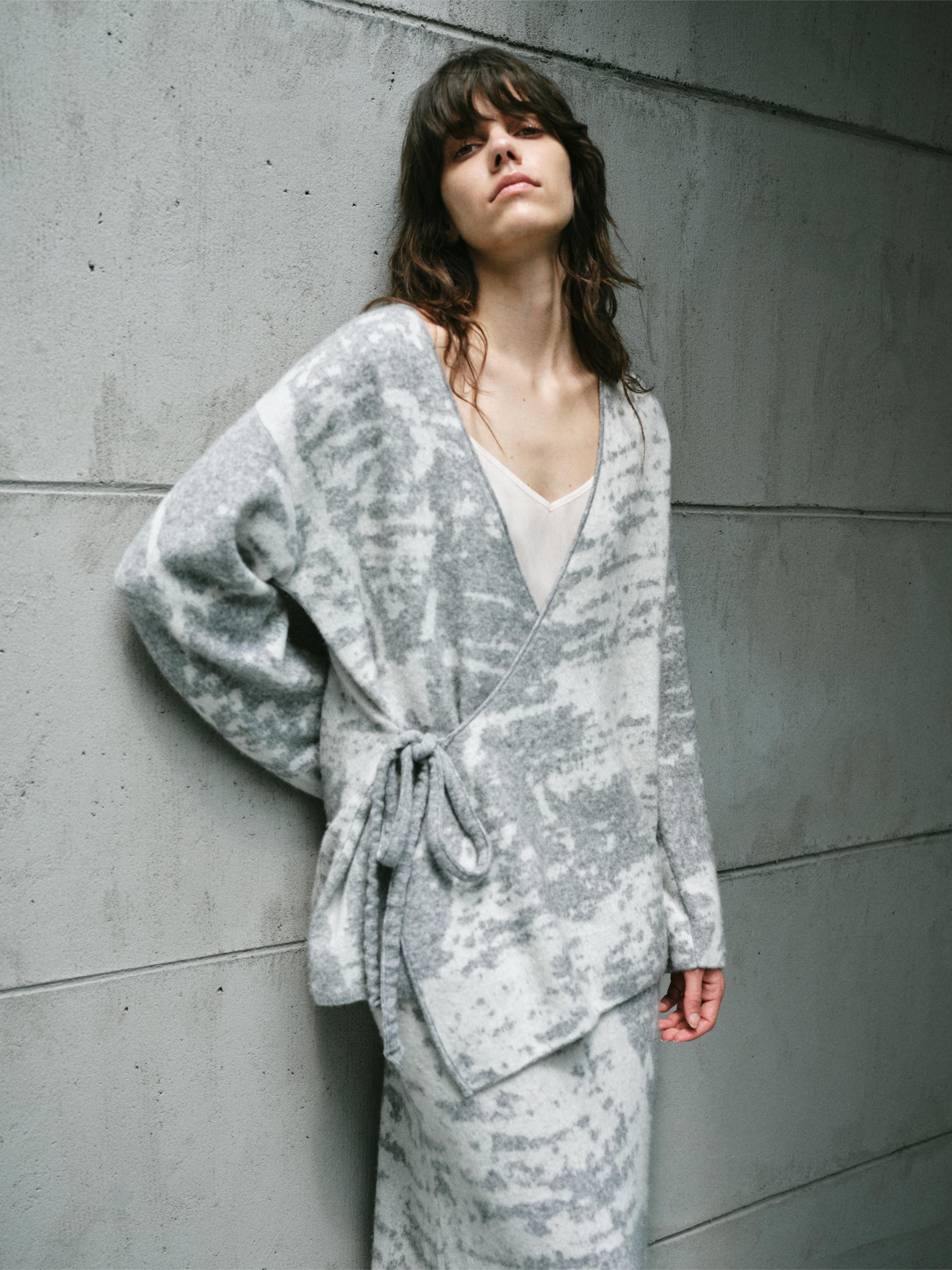 Abstract Jacquard Wrap Coatigan | ZYNNI