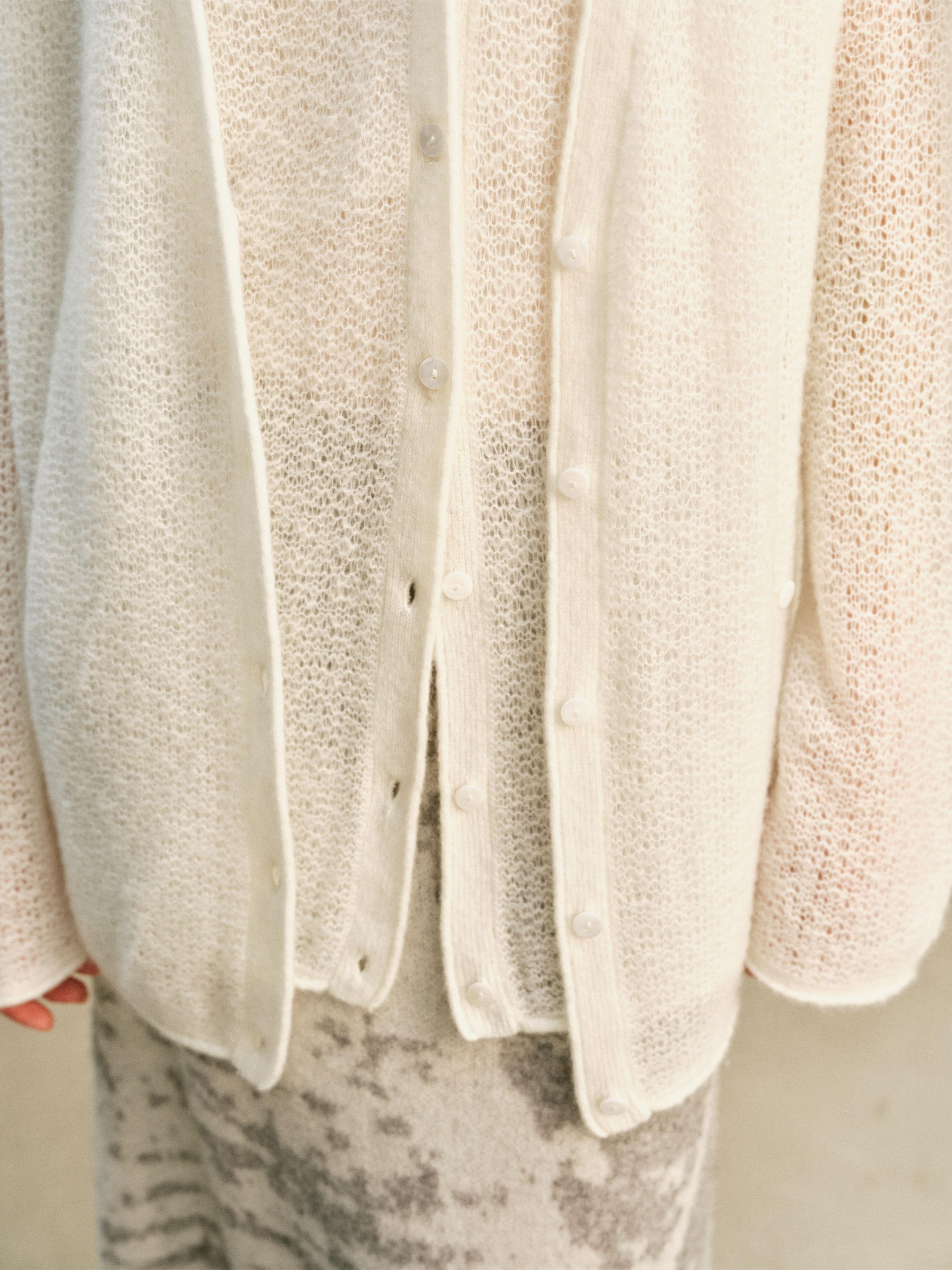 LOOP-KNIT TWO-WAY DRAPE CARDIGAN