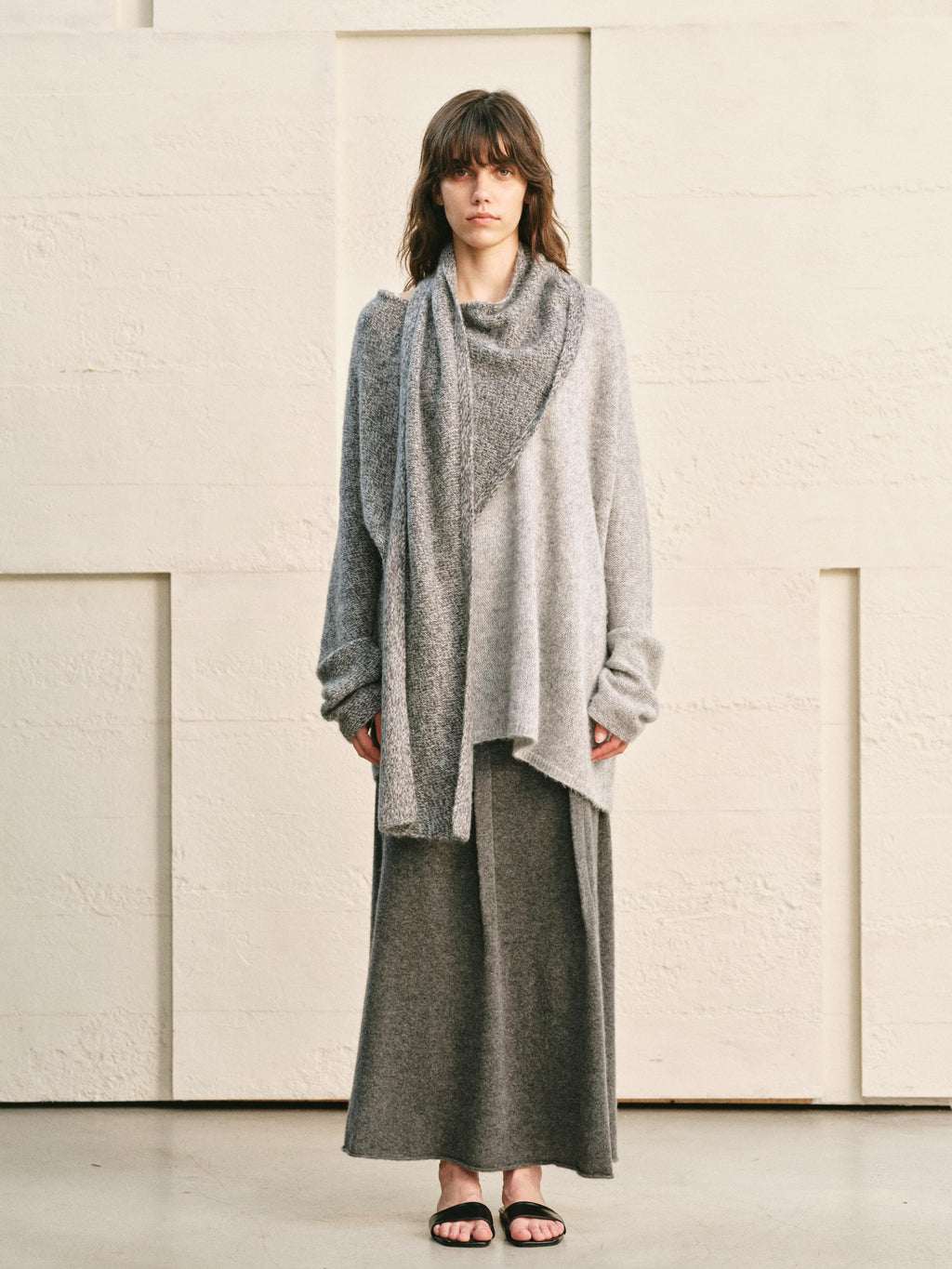 ARCTIC HEATHER SPLIT COLOR MELANGE KNIT WRAP TOP