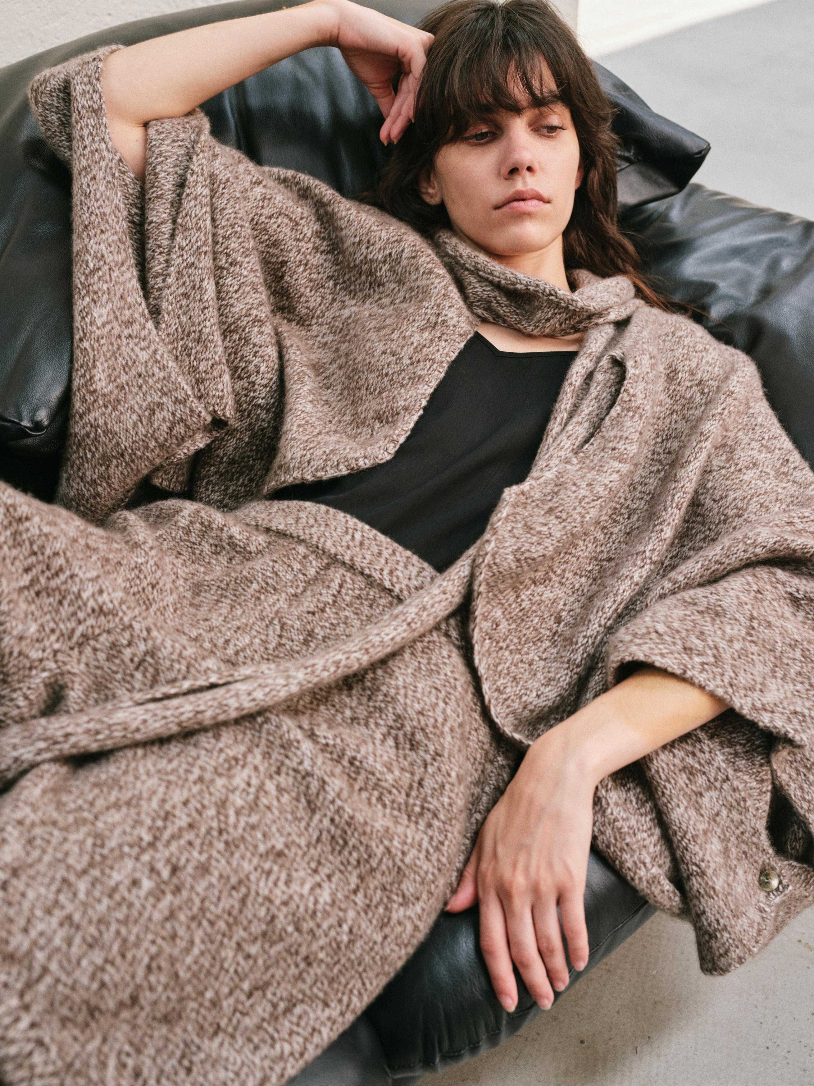 WOOL CASHMERE KNIT CARDIGAN CAPE WITH LONG WRAP TIES | HEATHER MOCHA