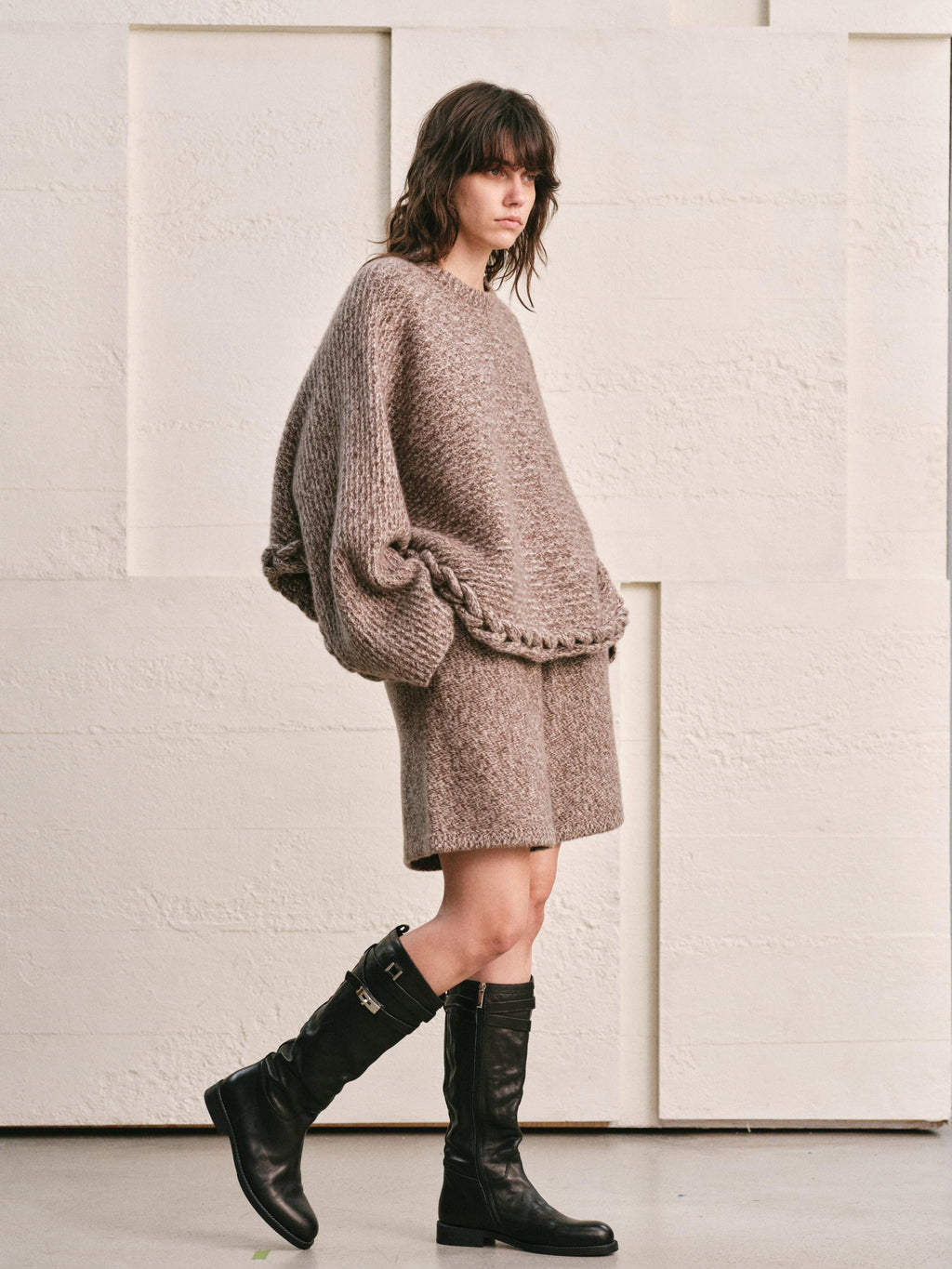 CABLE RIM CAPE TOP | HEATHER MOCHA