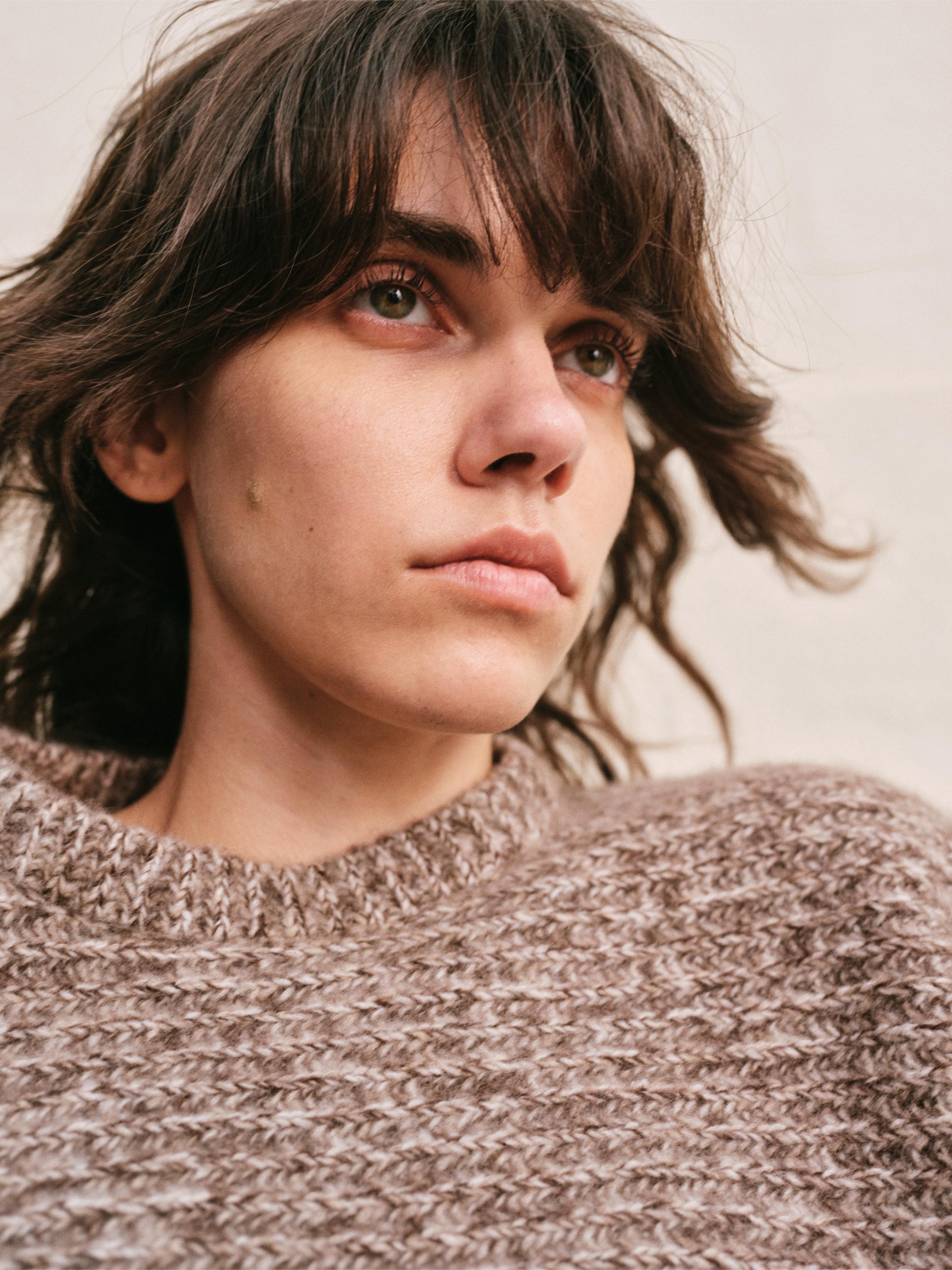 CABLE RIM CAPE TOP | HEATHER MOCHA