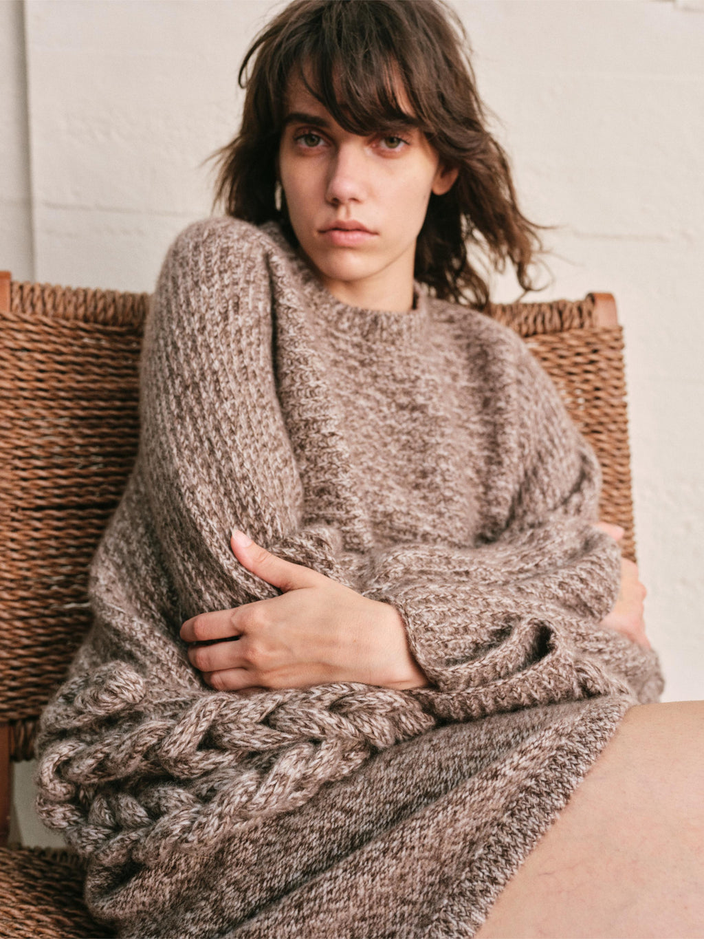 CABLE RIM CAPE TOP | HEATHER MOCHA