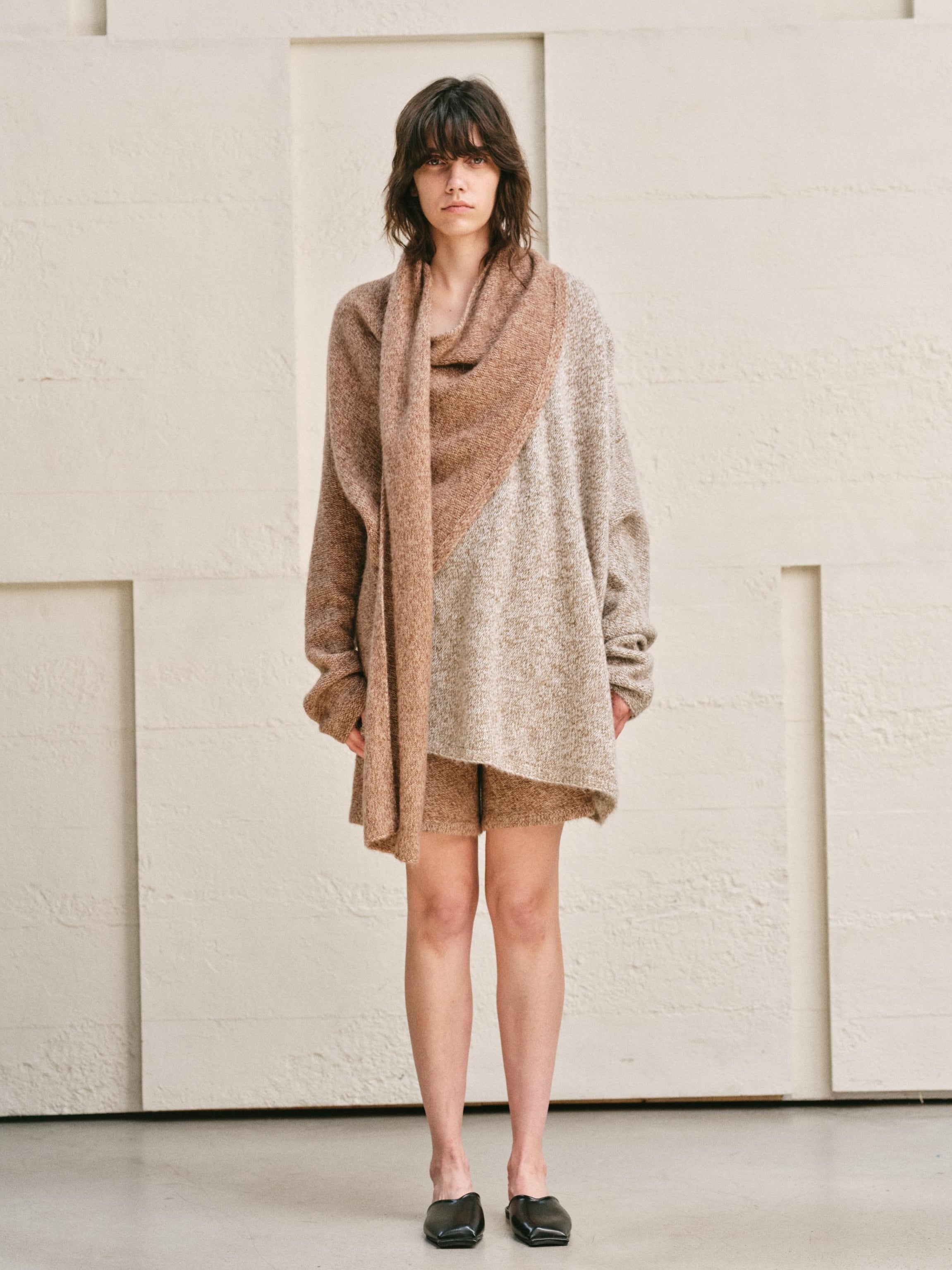 TWO TONE SPLIT COLOR MELANGE KNIT WRAP TOP