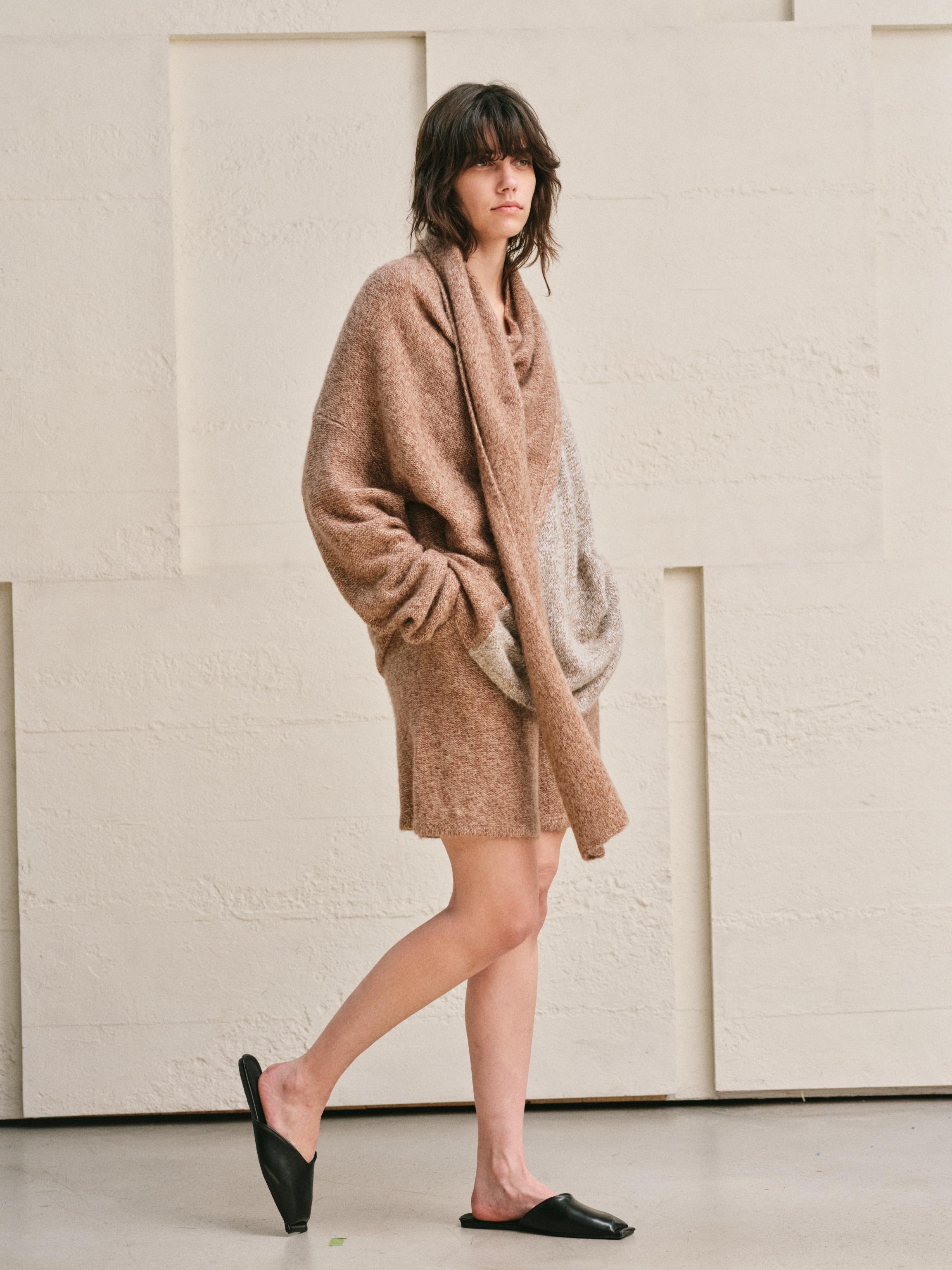 TWO TONE SPLIT COLOR MELANGE KNIT WRAP TOP