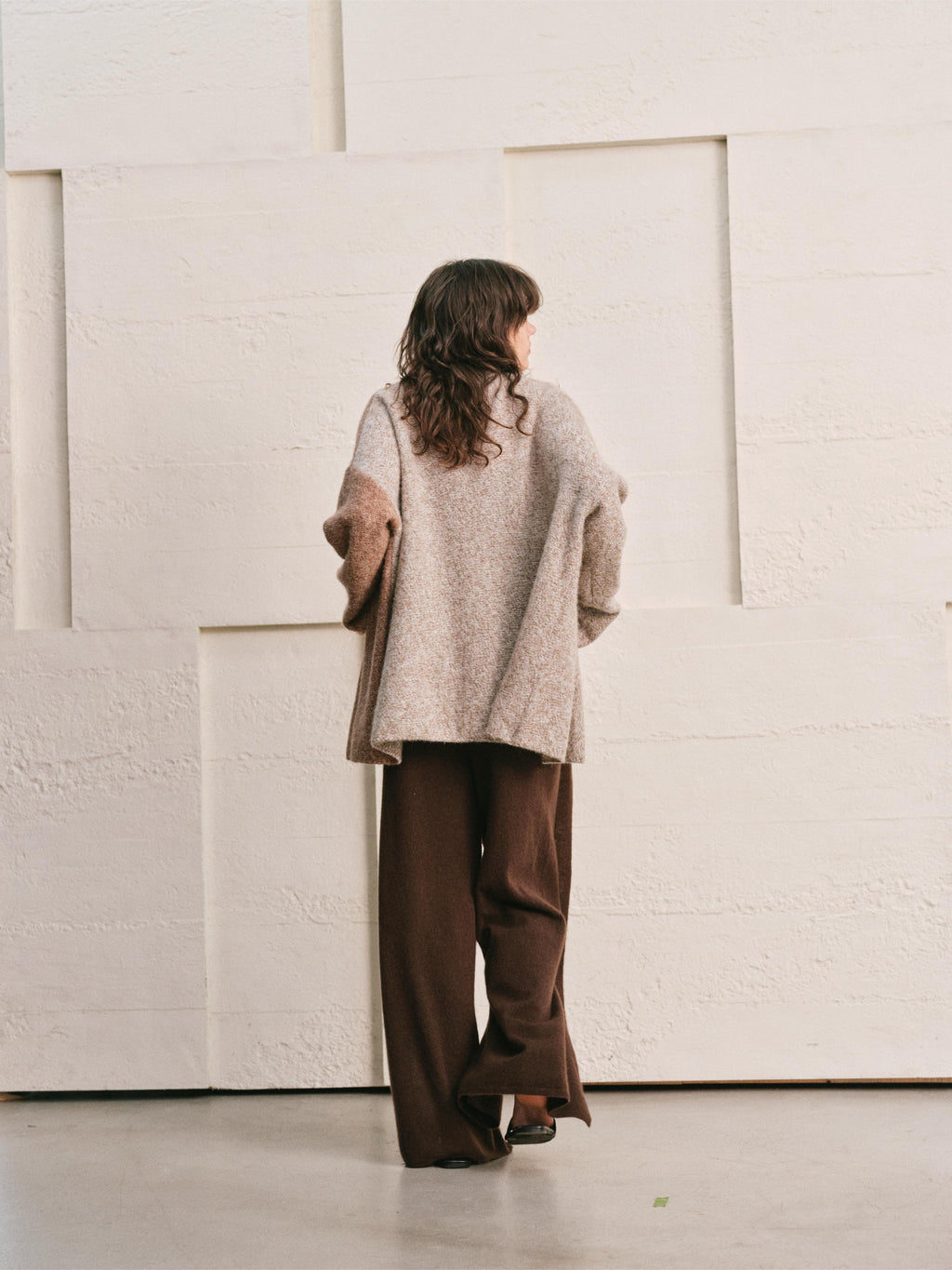 TWO TONE SPLIT COLOR MELANGE KNIT CARDIGAN