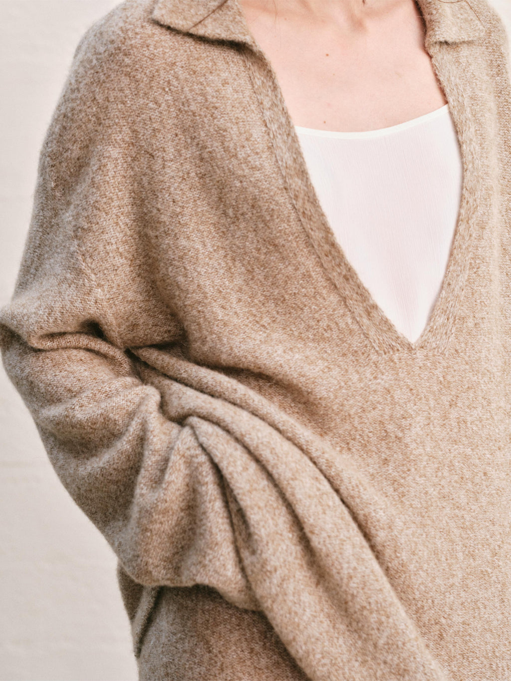 ALMOND HEATHER  KNIT TWO PIECE SET - V NECK POLO TOP