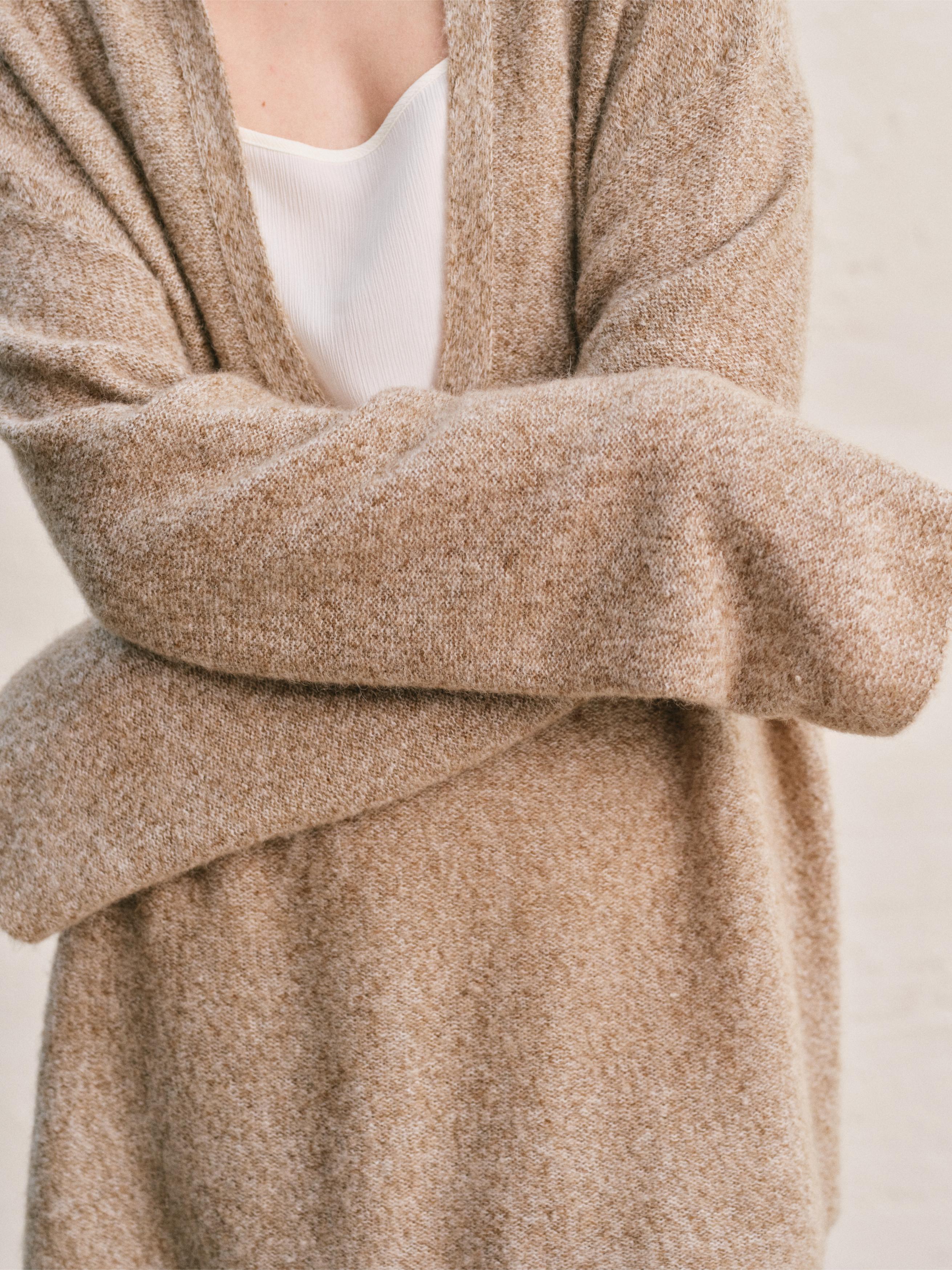 ALMOND HEATHER  KNIT TWO PIECE SET - V NECK POLO TOP