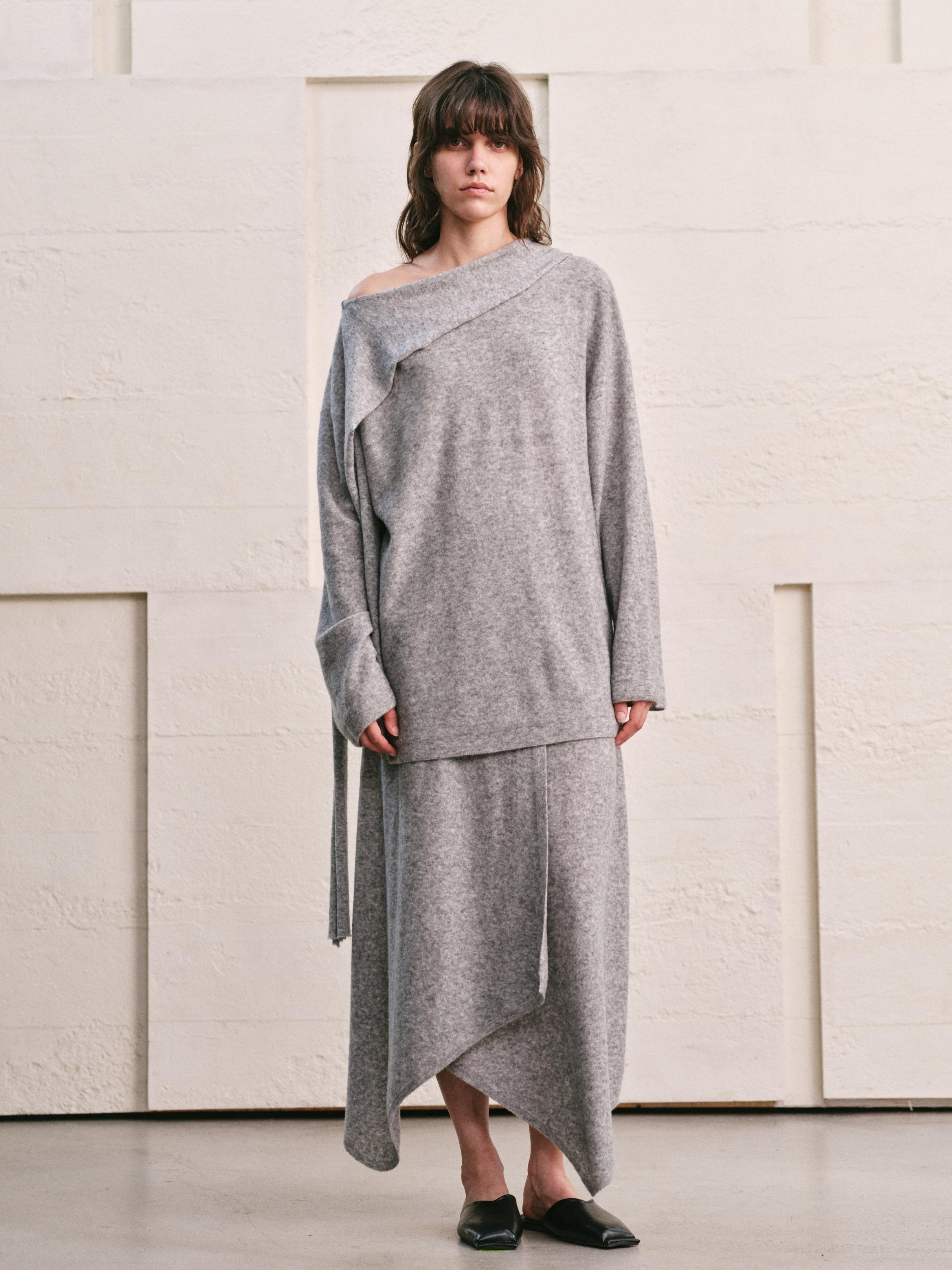 HEATHER GREY TIE NECK DRAPED KNIT TOP