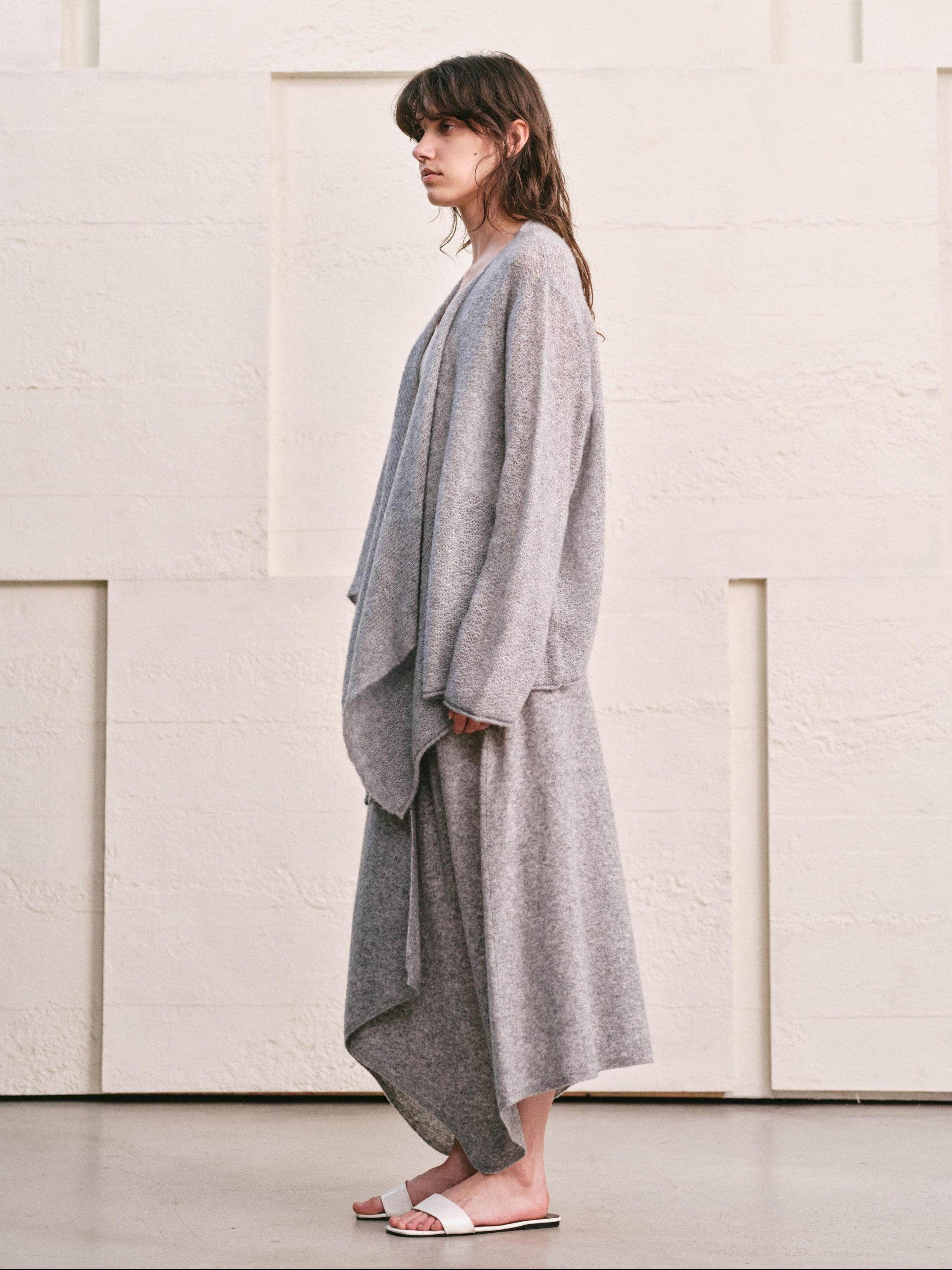 LOOP KNIT CASCADE DRAPE CADIGAN- GREY