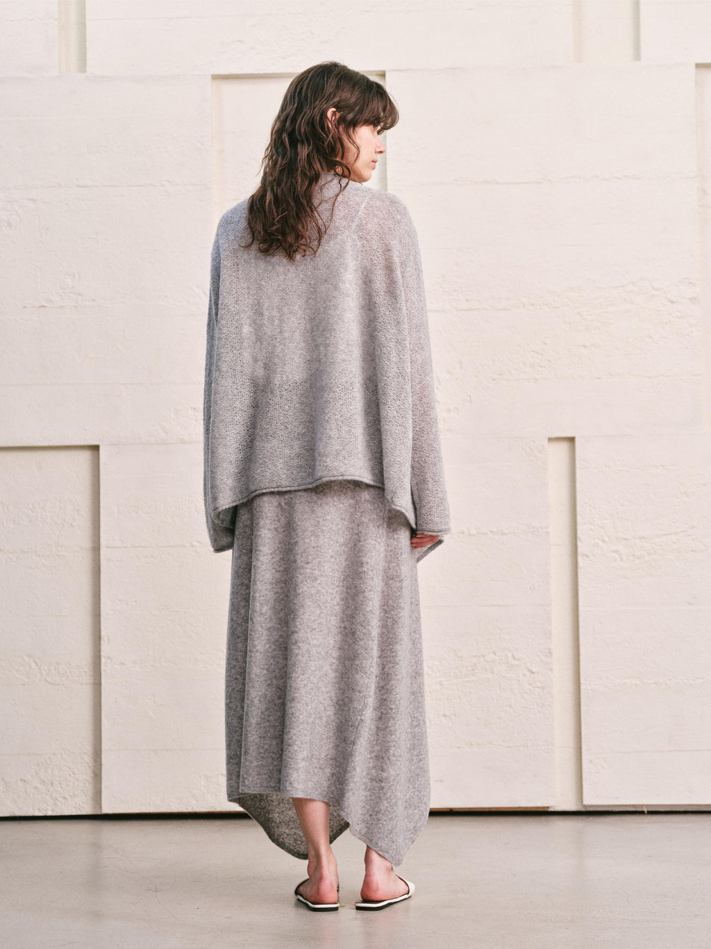 LOOP KNIT CASCADE DRAPE CADIGAN- GREY