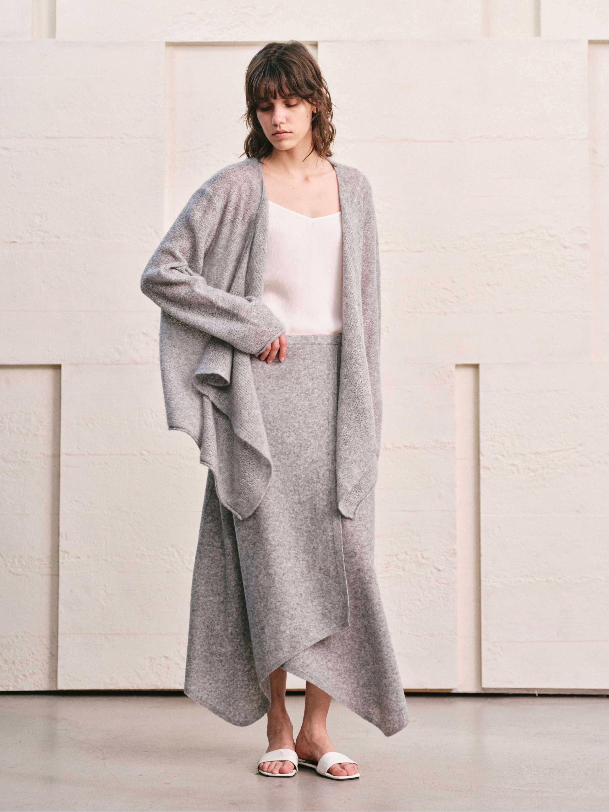 LOOP KNIT CASCADE DRAPE CADIGAN- GREY