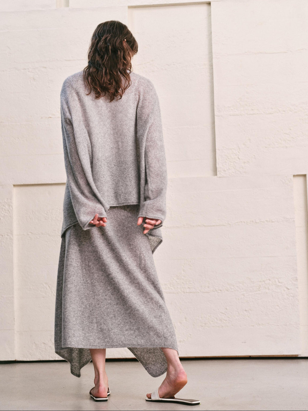 LOOP KNIT CASCADE DRAPE CADIGAN- GREY