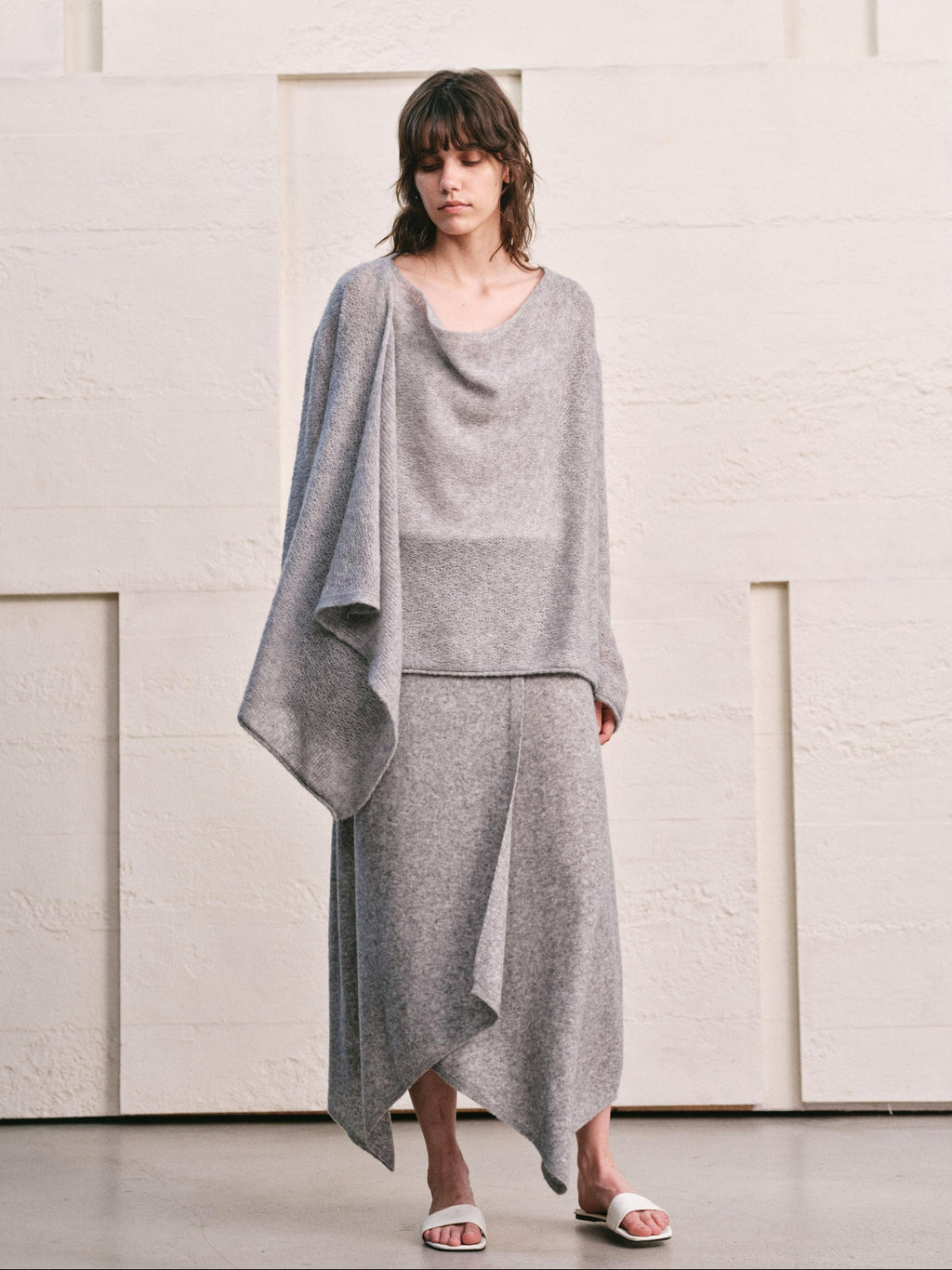 LOOP KNIT CASCADE DRAPE CADIGAN- GREY