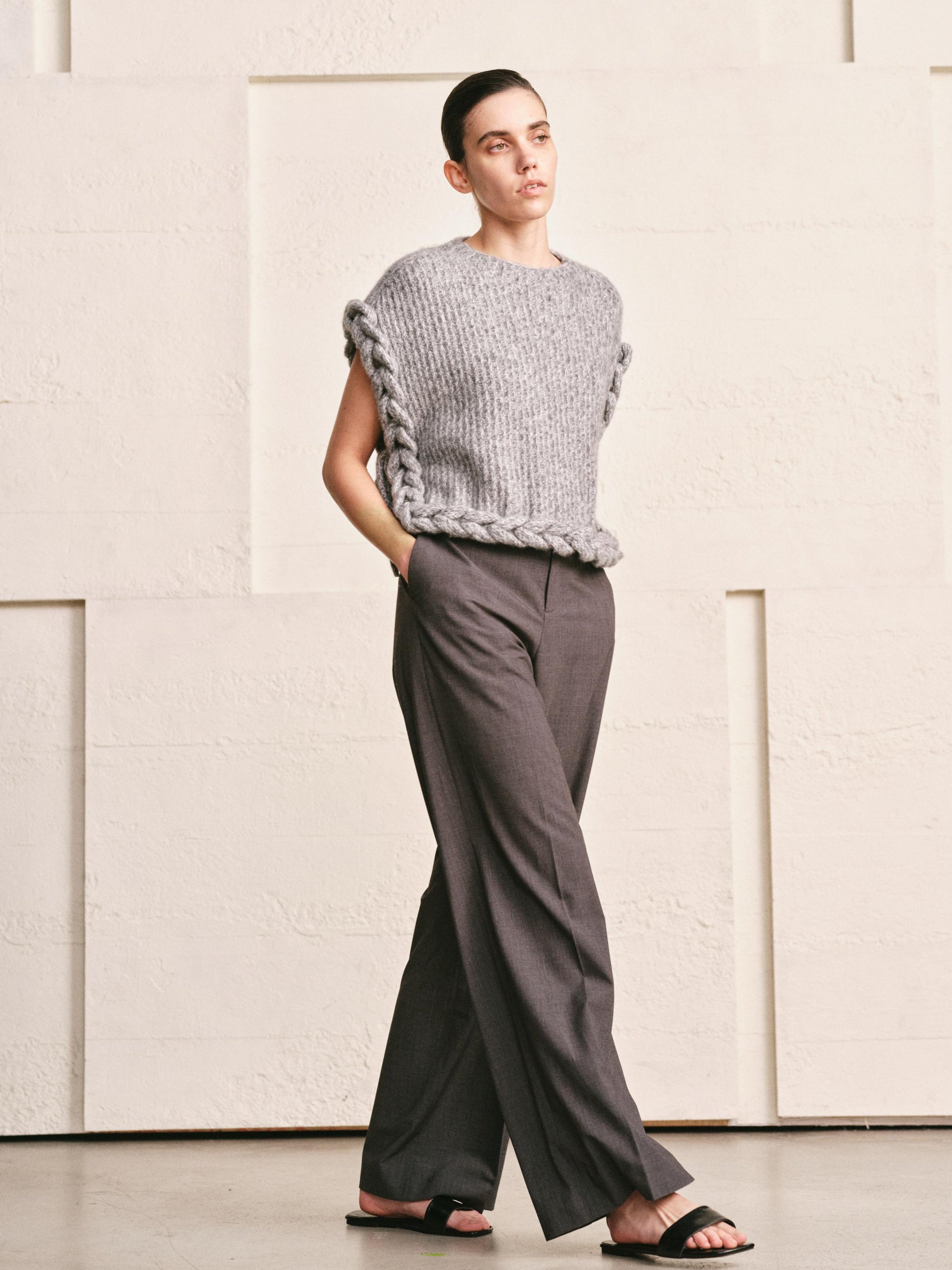 WOOL CASHMERE KNIT RIM CAPE VEST| HEATHER GREY