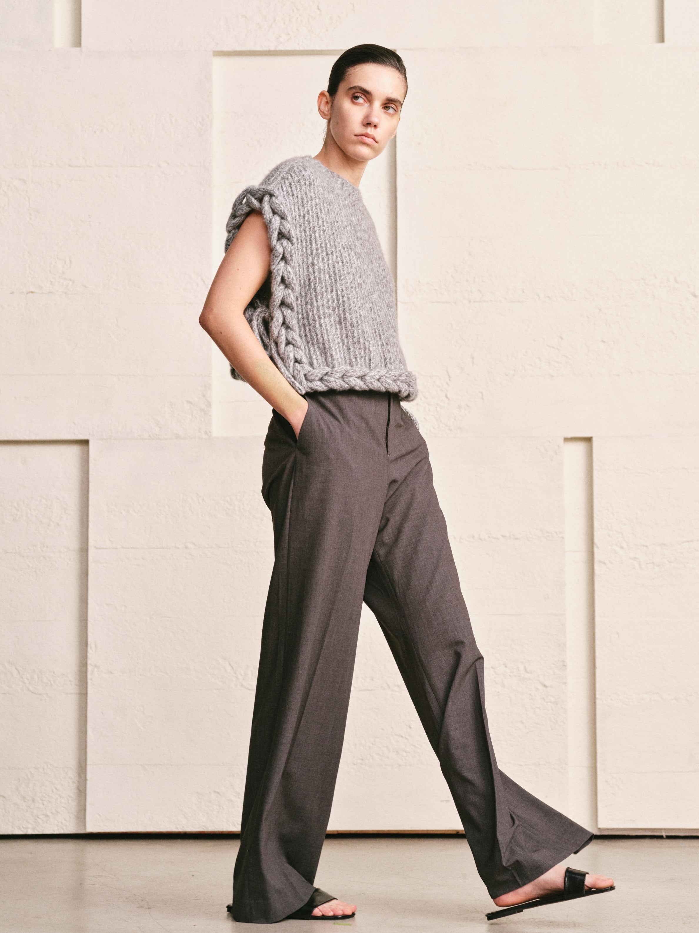 WOOL CASHMERE KNIT RIM CAPE VEST| HEATHER GREY