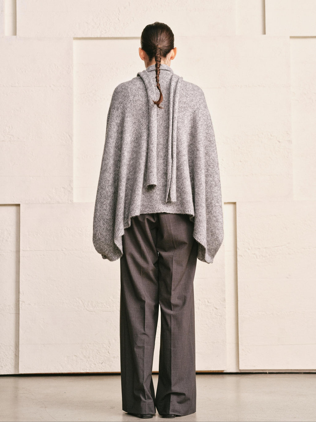 WOOL CASHMERE KNIT CARDIGAN CAPE WITH LONG WRAP TIES | HEATHER GREY