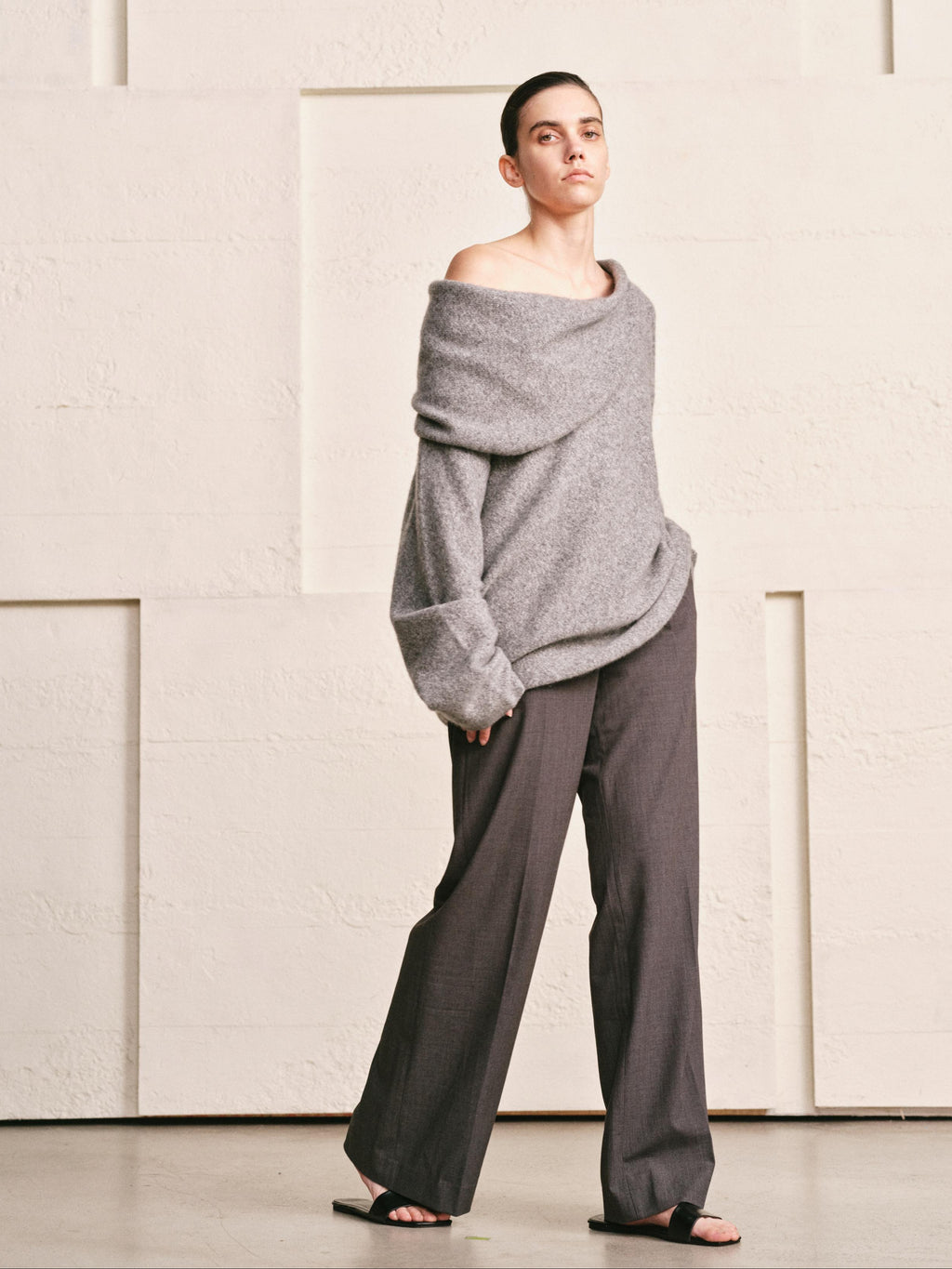 OVERSIZED LAPEL TOP | HEATHER GREY