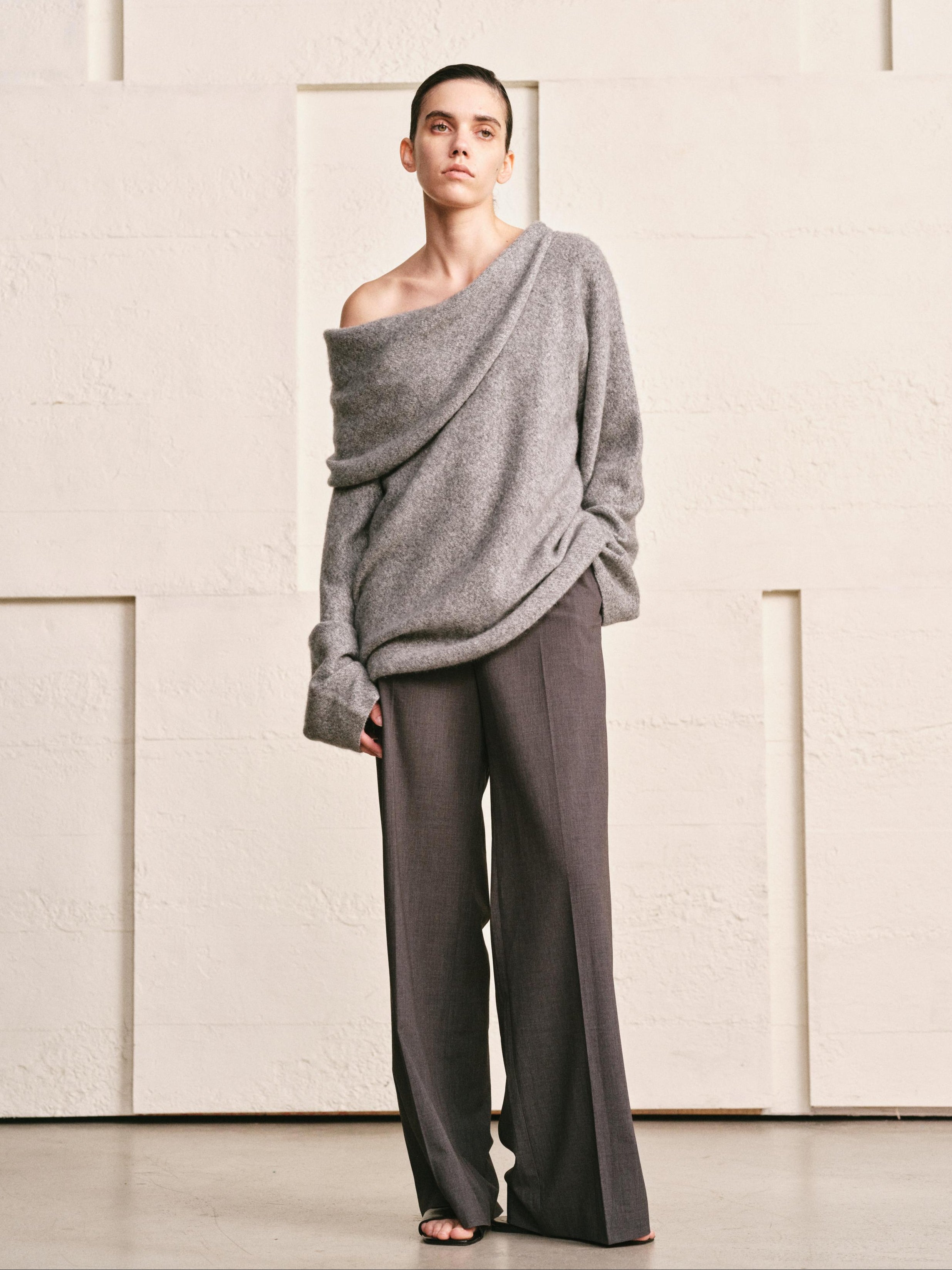 OVERSIZED LAPEL TOP | HEATHER GREY